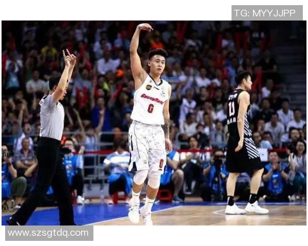 南京篮球队的崛起之路：从默默无闻到联赛强队的奋斗故事